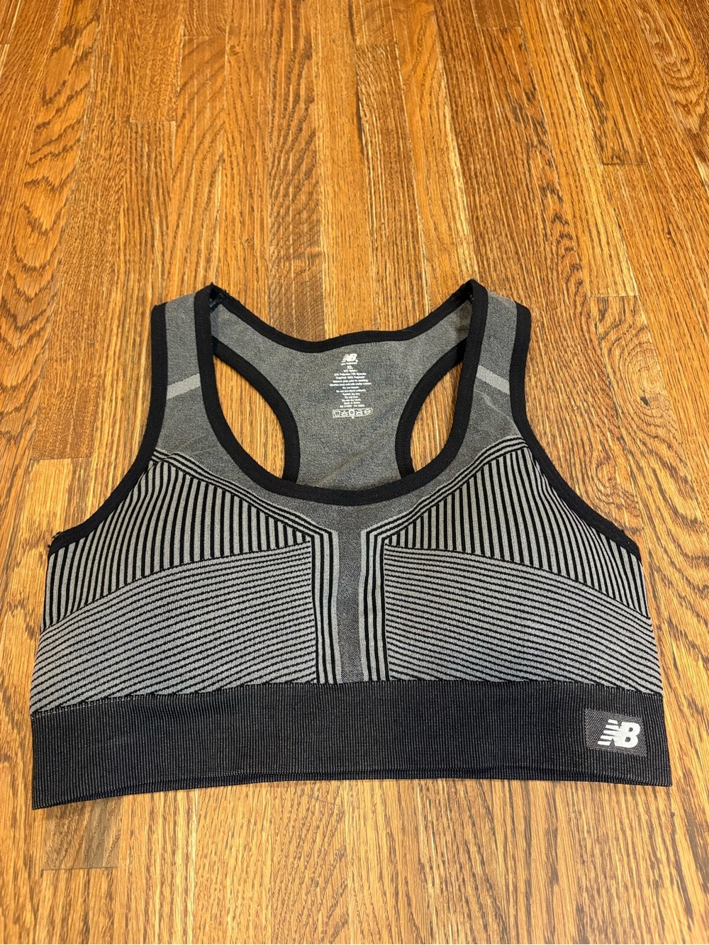 New Balance Gray Black Seamless Engineered Knit Racerback Sports Bra XL